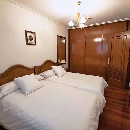 Apartamento Avelina Monforte De Lemos Buitenkant foto